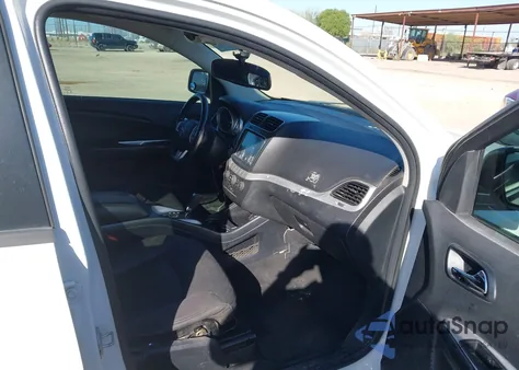 2013 Dodge Journey Sxt из США, поврежденный, VIN 3C4PDCBG3DT681522